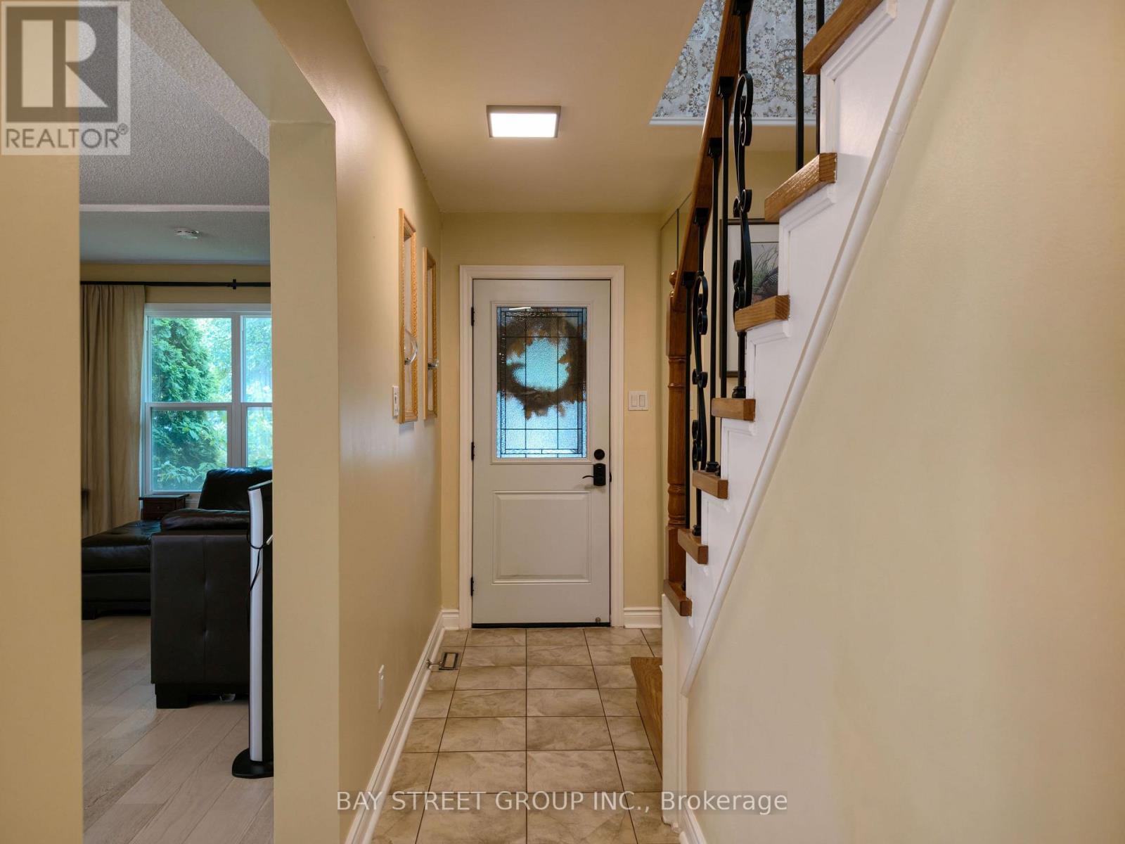 1620 Parish Lane, Oakville, Ontario L6M 3E2 - Photo 4 - W13582314