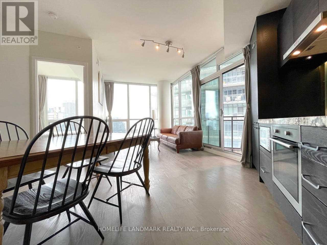 4502 - 45 Charles Street E, Toronto, Ontario M4Y 0B8 - Photo 3 - C13582336
