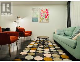 17 ST. BARTHOLOMEW STREET, Toronto, Ontario
