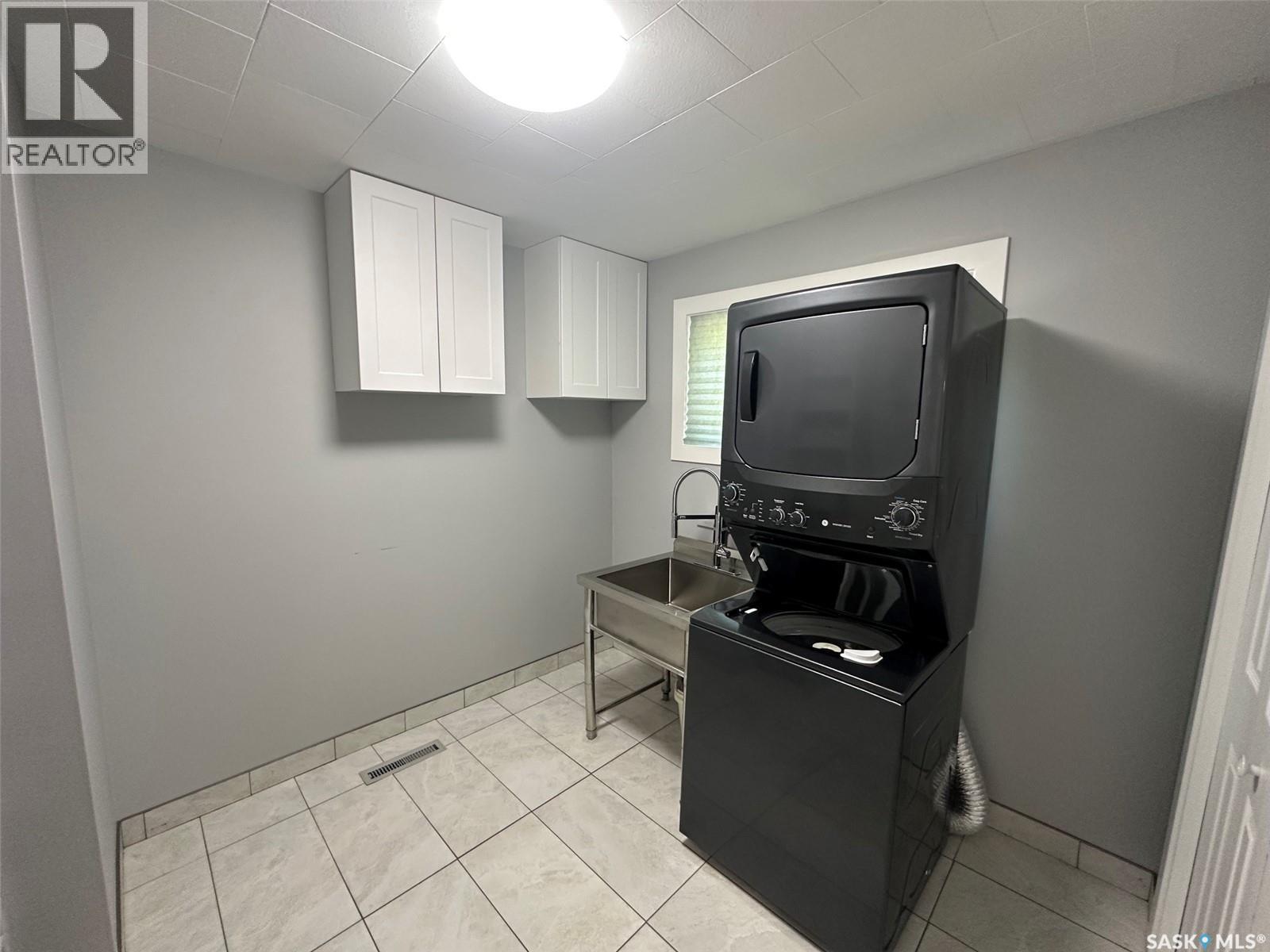 142 2nd Avenue W, Central Butte, Saskatchewan  S0H 0T0 - Photo 15 - SK043044