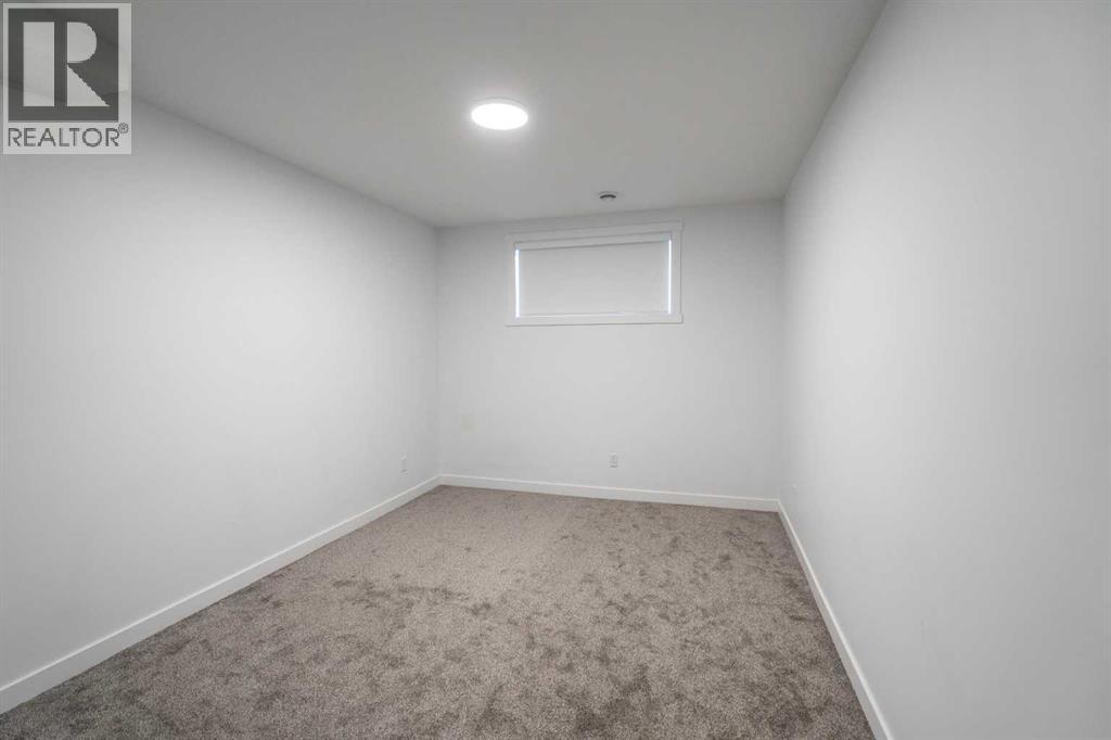 123 Saddlecrest Grove NE, Calgary, Alberta  T3J 2K3 - Photo 35 - A2327602