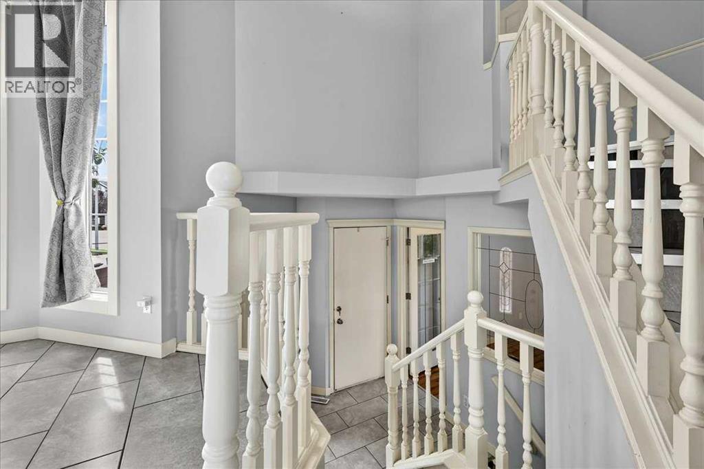 254 Douglas Glen Heath SE, Calgary, Alberta  T2Z 2N1 - Photo 3 - A2328110
