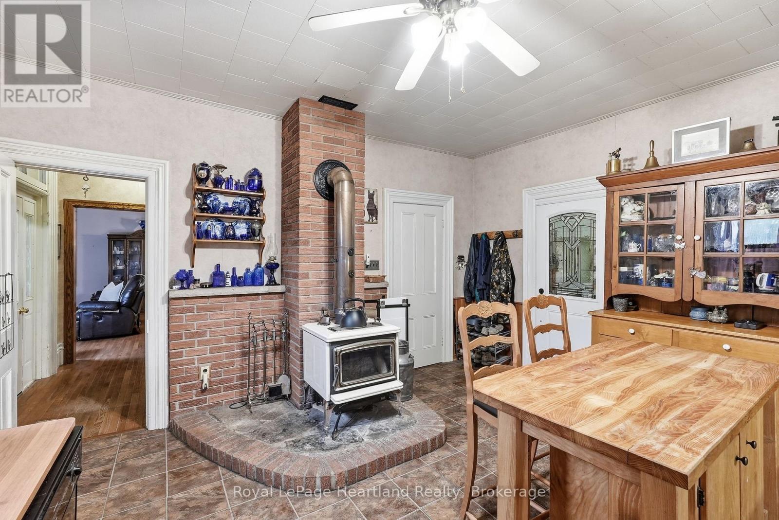 2037 Harriston Road, Howick, Ontario  N0G 1X0 - Photo 20 - X13582420