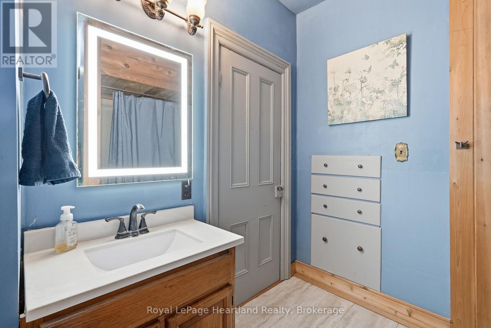 2037 Harriston Road, Howick, Ontario  N0G 1X0 - Photo 26 - X13582420