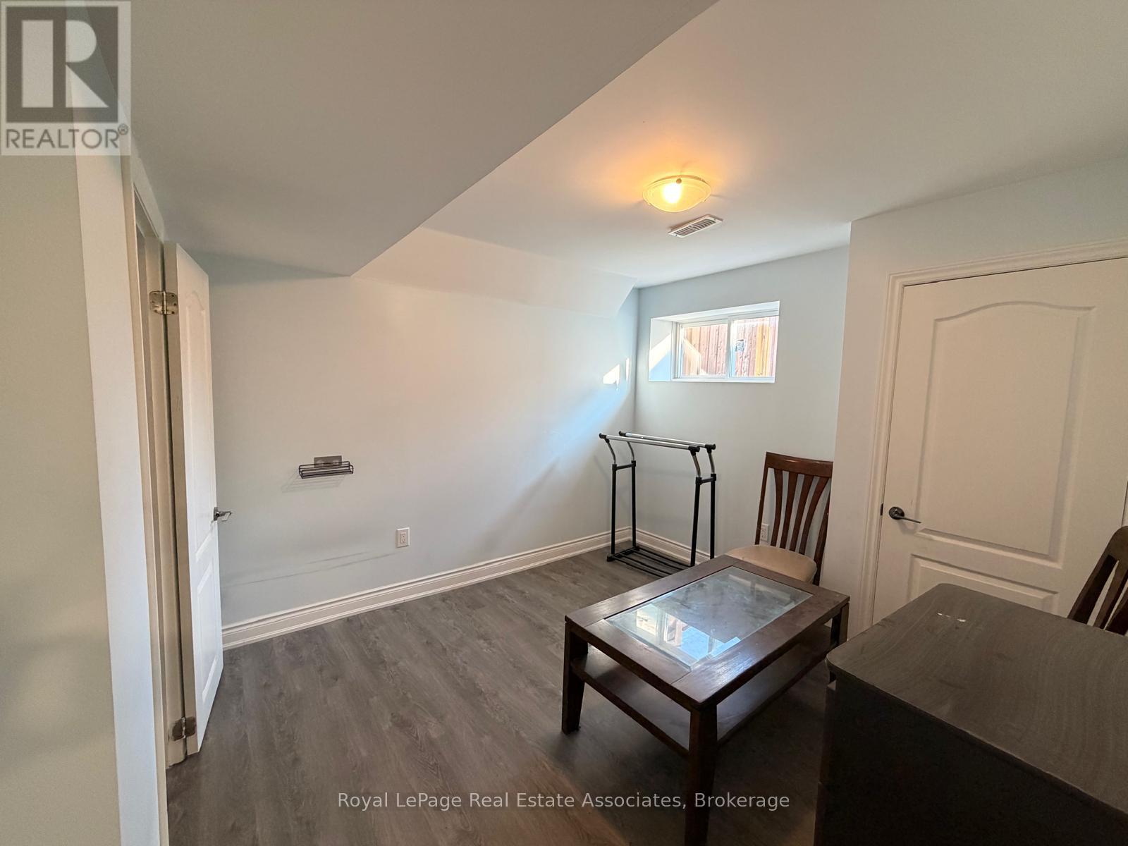 Basement - 23 Bandera Drive, Brampton, Ontario  L6Y 5Z2 - Photo 7 - W13581532