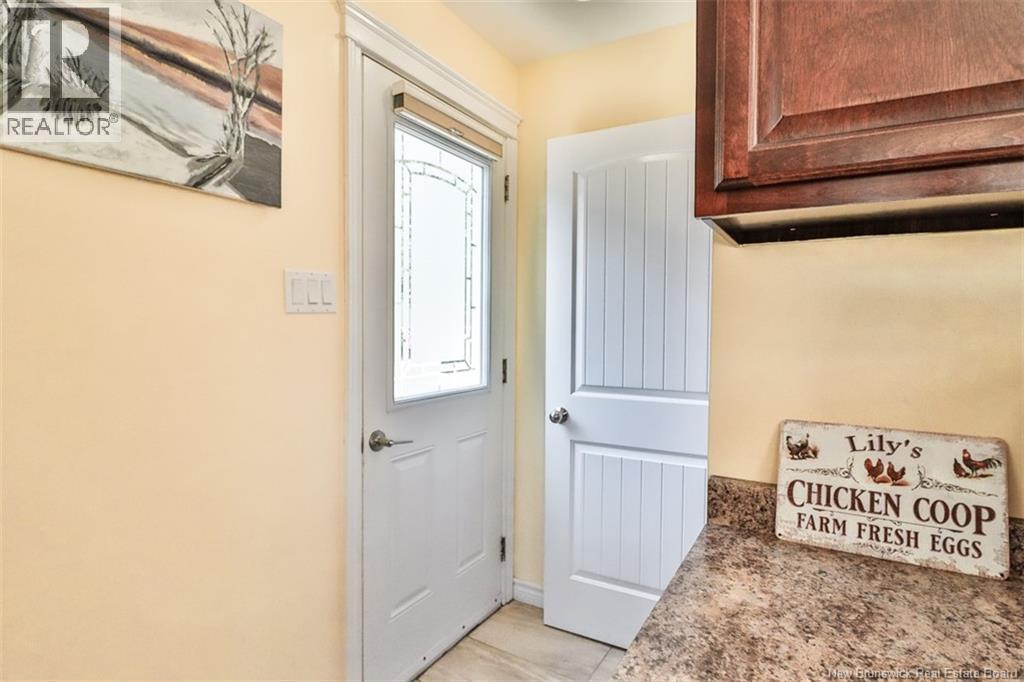 84 Villa Drive, Hampton, New Brunswick  E5N 5G7 - Photo 4 - NB143933