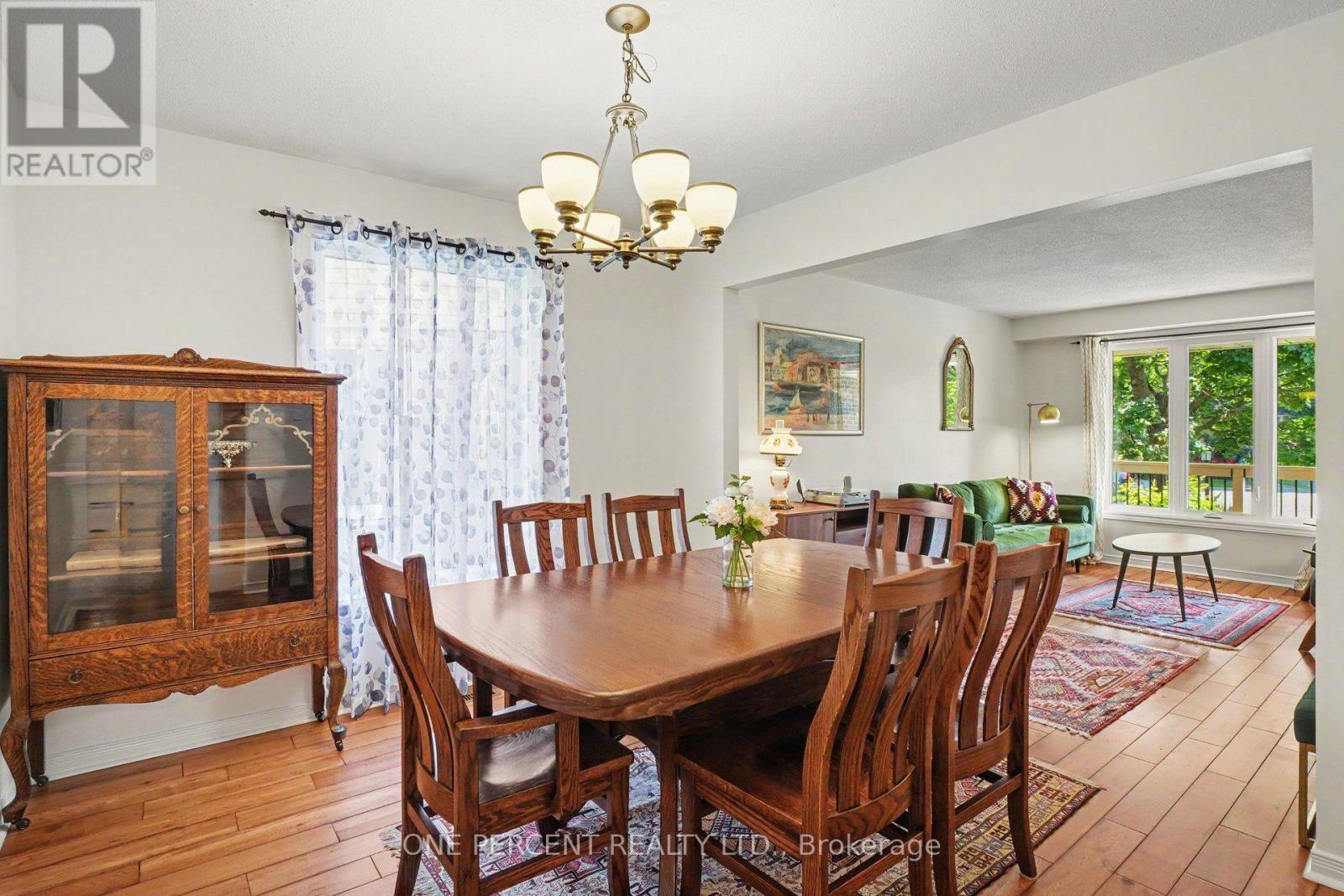 161 Beechfern Drive, Ottawa, Ontario  K2S 1E3 - Photo 5 - X13582442