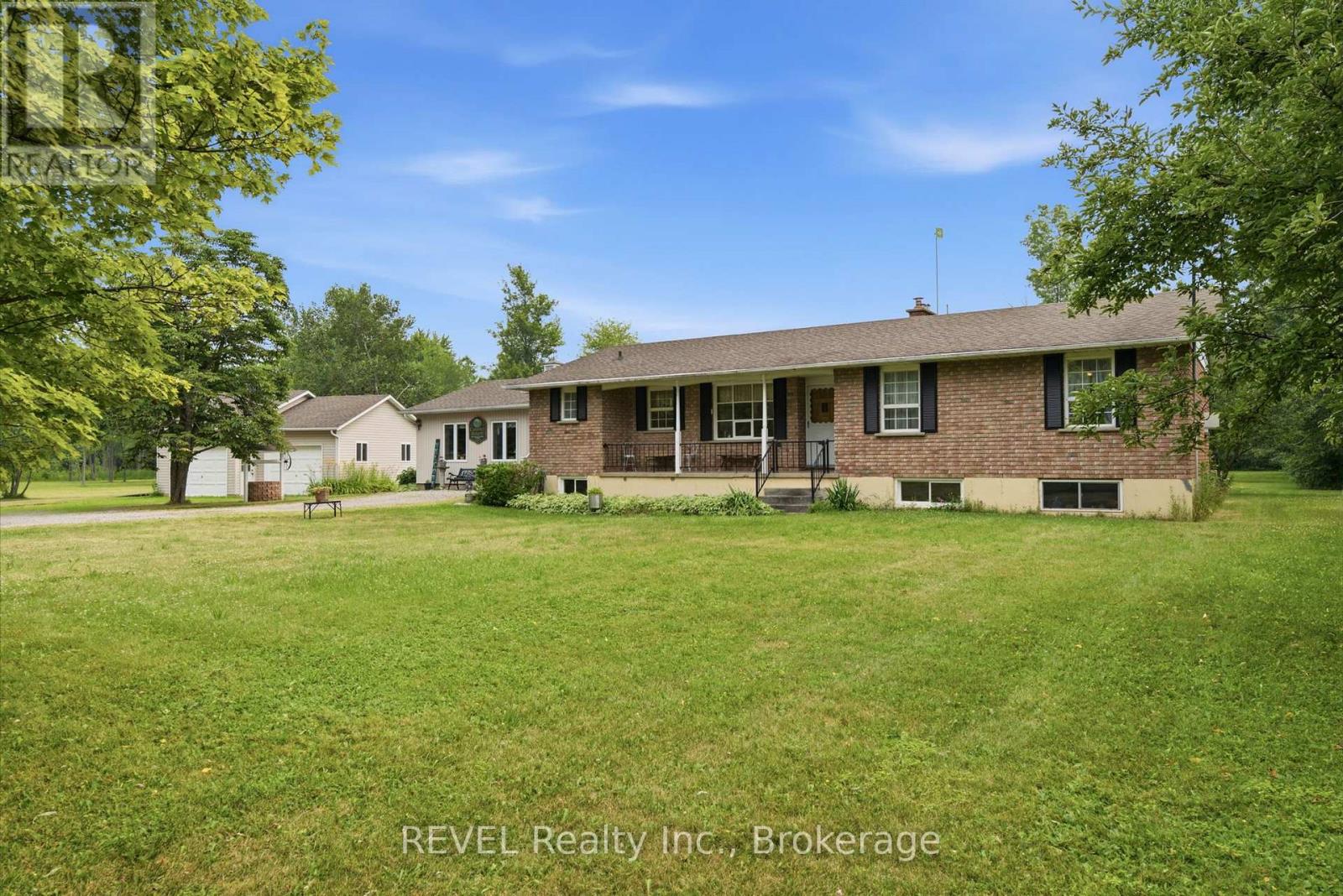 4325 White Road, Port Colborne, Ontario  L3B 5N7 - Photo 3 - X13582438