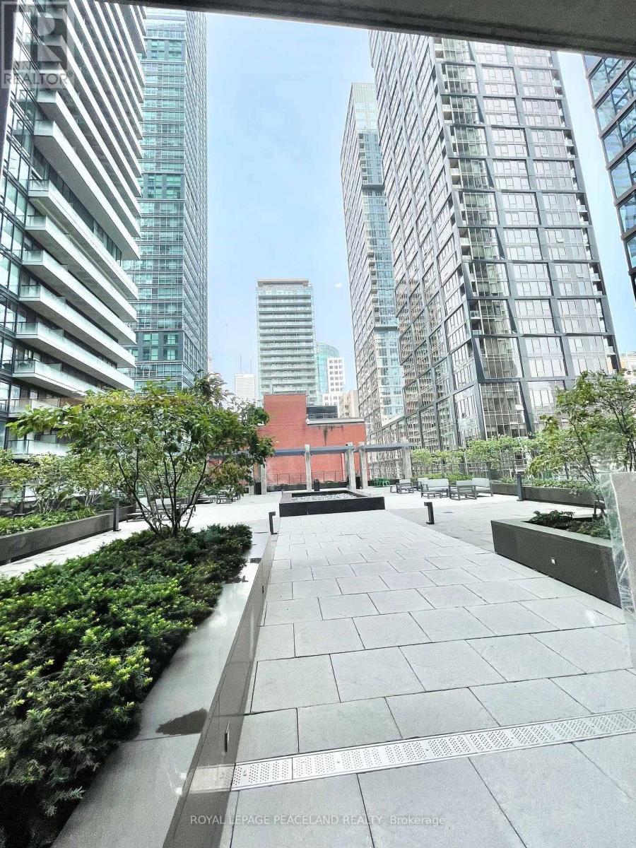 1105 - 125 Blue Jays Way, Toronto, Ontario M5V 0N5 - Photo 16 - C13582362