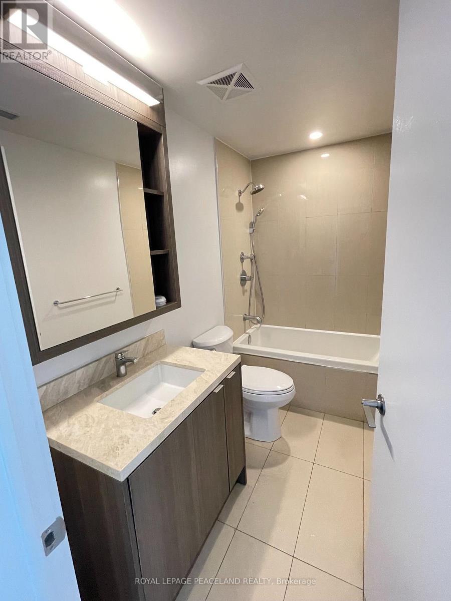 1105 - 125 Blue Jays Way, Toronto, Ontario M5V 0N5 - Photo 6 - C13582362