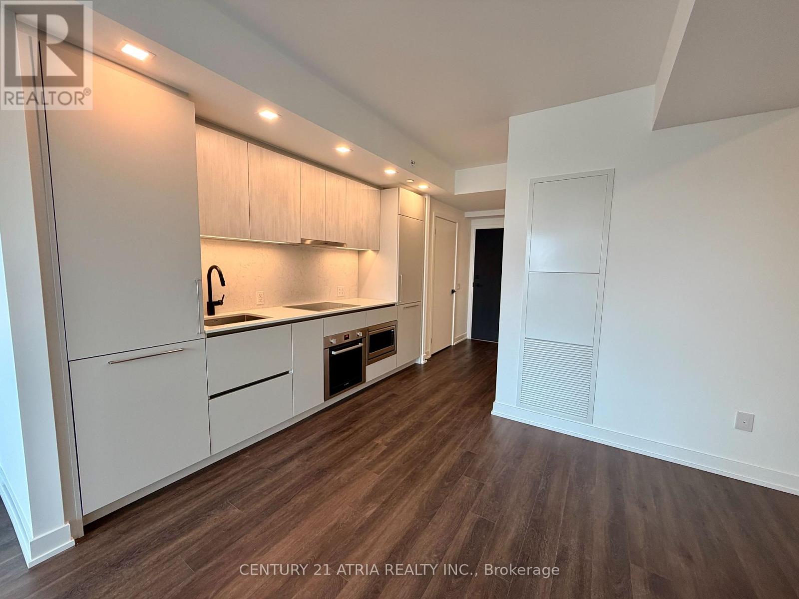 3601 - 609 Sherbourne Street, Toronto, Ontario  M4X 0A4 - Photo 3 - C13582390