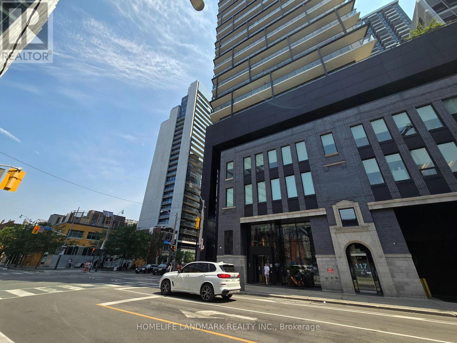2610 - 125 Peter Street, Toronto, Ontario  M5V 0M2 - Photo 2 - C13582460