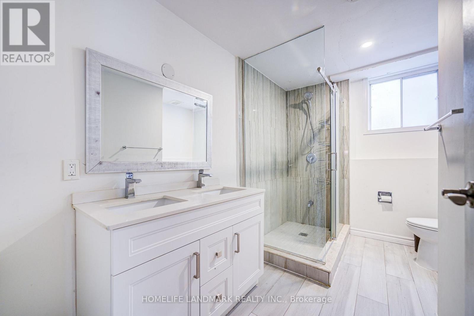 113 Oak Avenue, Richmond Hill, Ontario  L4C 6R6 - Photo 12 - N13582414