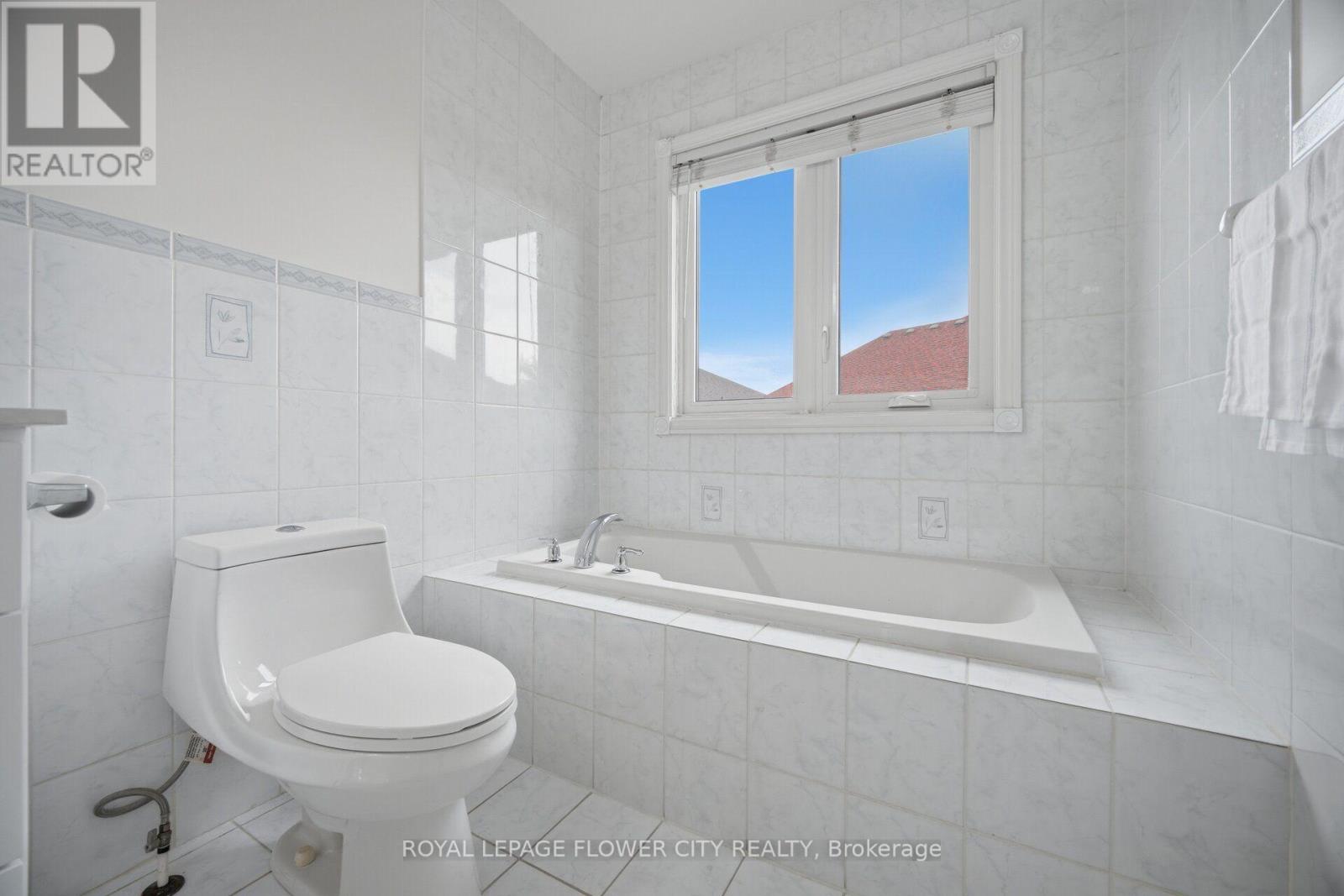 25 Skylar Circle, Brampton, Ontario L6P 0Z4 - Photo 25 - W13582456