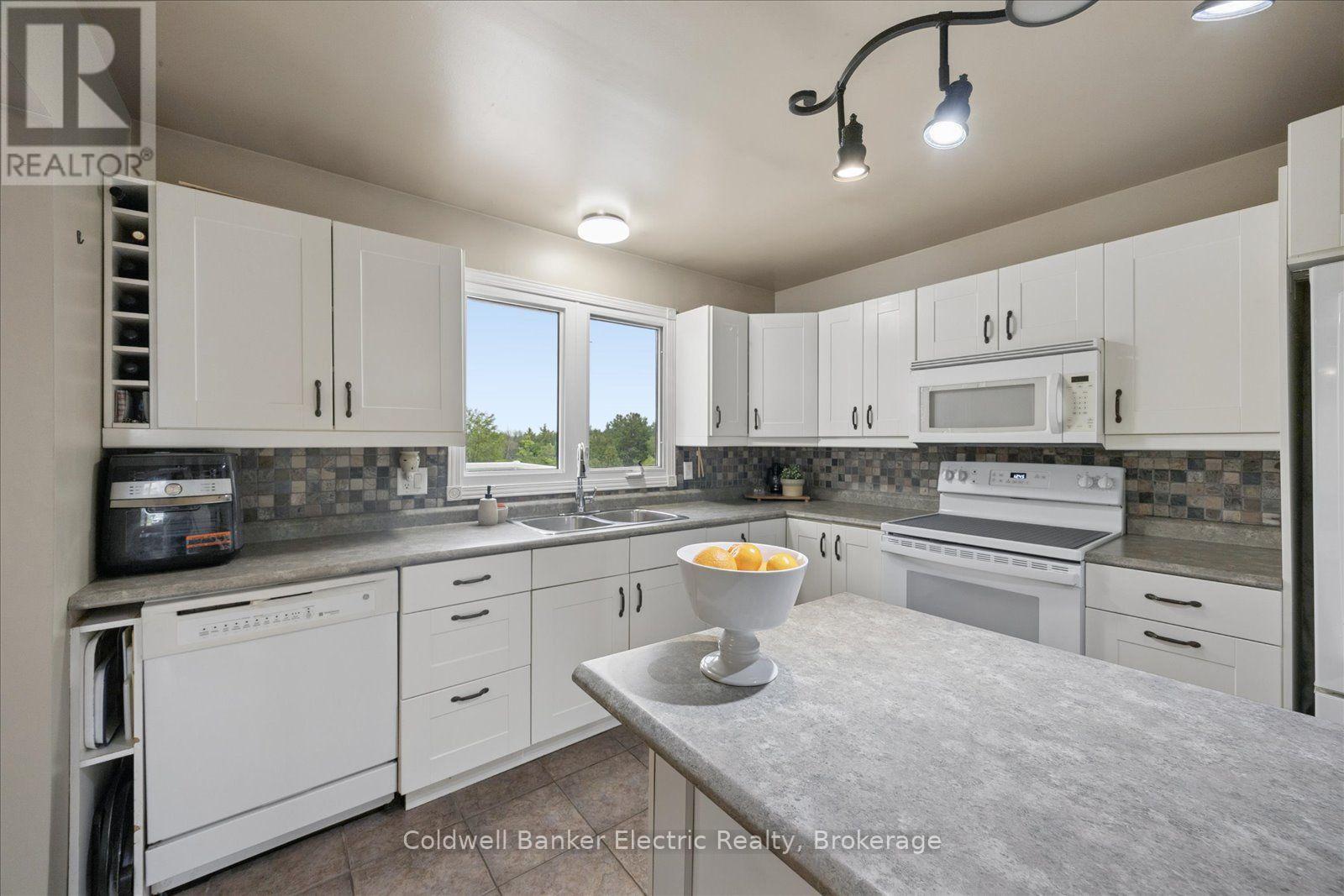 1657 4th Line, Douro-Dummer, Ontario  K0L 2H0 - Photo 22 - X13582494