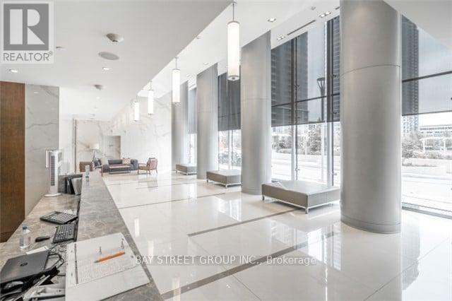 1108 - 255 Village Green Square, Toronto, Ontario  M1S 0L3 - Photo 2 - E13582488