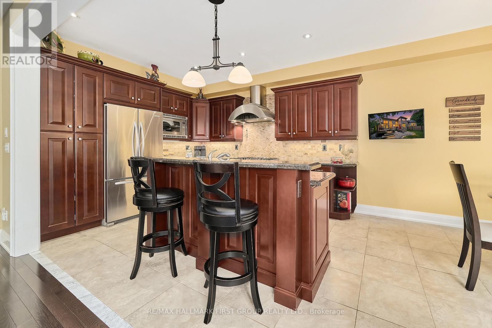 28 Illingworth Lane, Ajax, Ontario L1T 0L1 - Photo 18 - E13582532