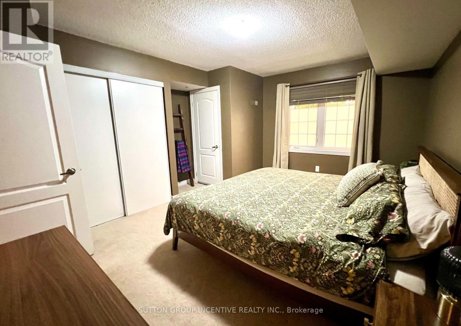 5 - 137 Sydenham Wells, Barrie, Ontario  L4M 0G7 - Photo 25 - S13582516