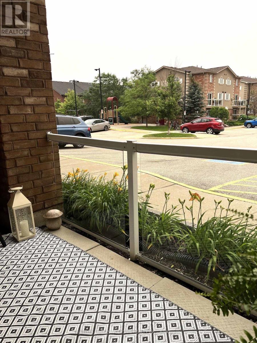 5 - 137 Sydenham Wells, Barrie, Ontario  L4M 0G7 - Photo 31 - S13582516