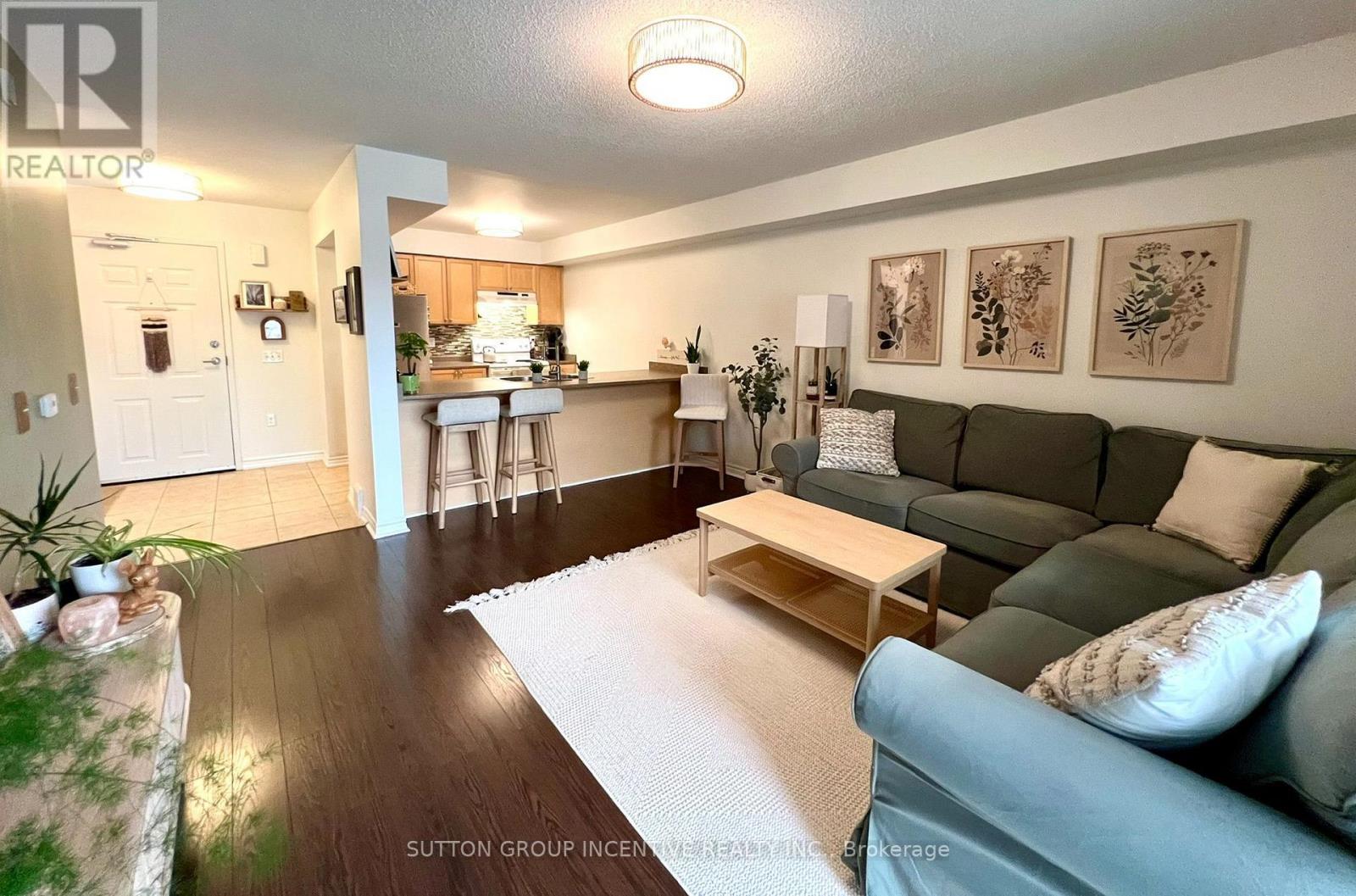 5 - 137 Sydenham Wells, Barrie, Ontario  L4M 0G7 - Photo 7 - S13582516
