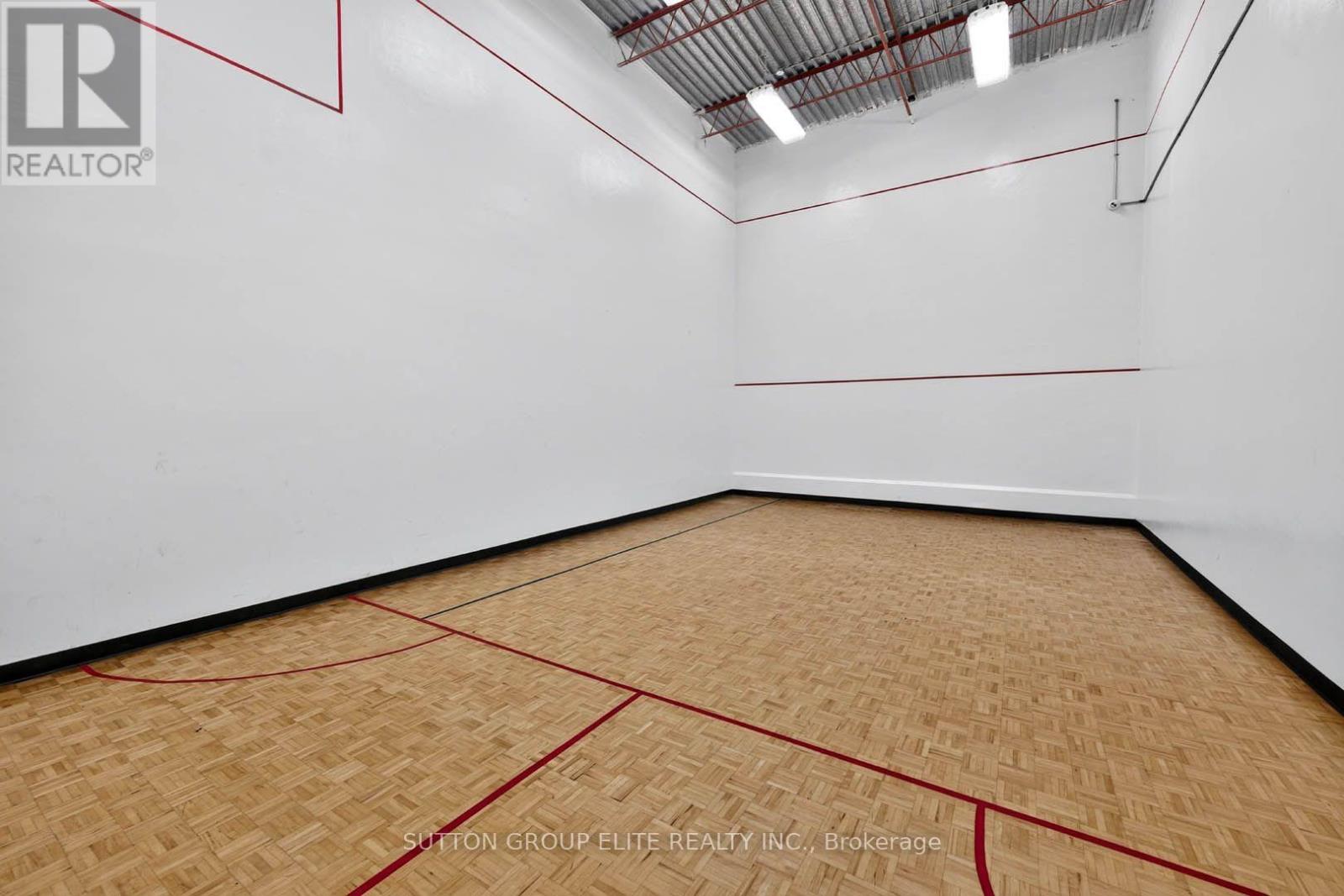 2010 - 820 Burnhamthorpe Road, Toronto, Ontario  M9C 4W2 - Photo 38 - W13582480