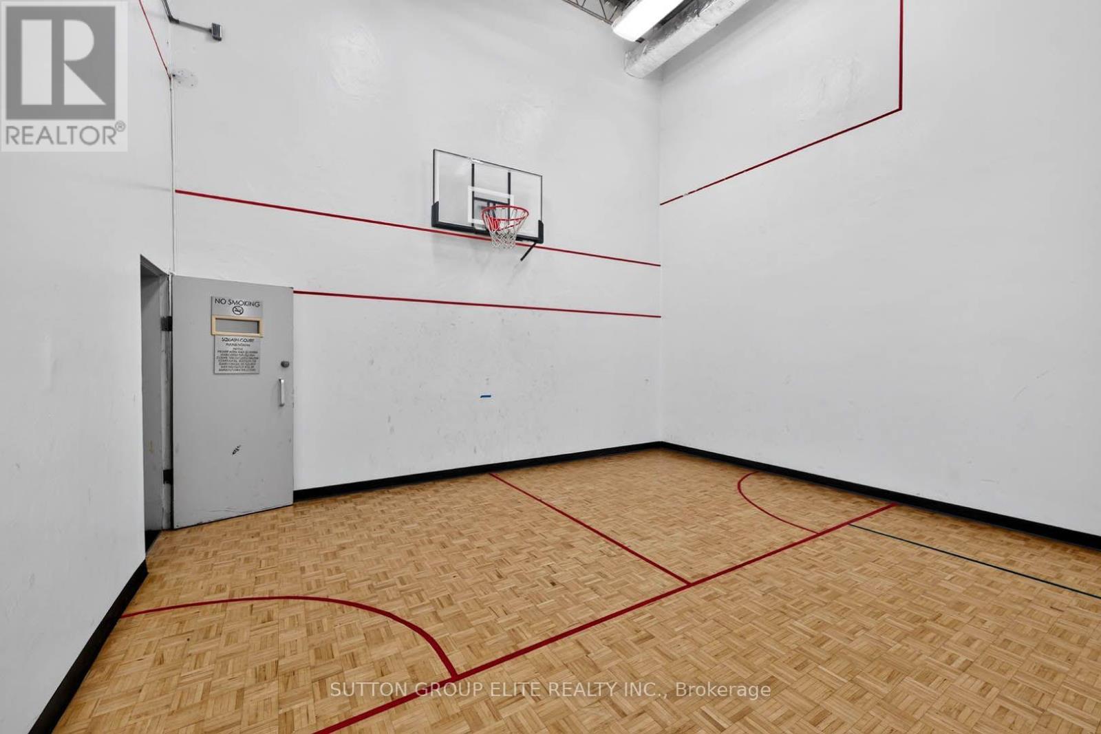 2010 - 820 Burnhamthorpe Road, Toronto, Ontario  M9C 4W2 - Photo 39 - W13582480
