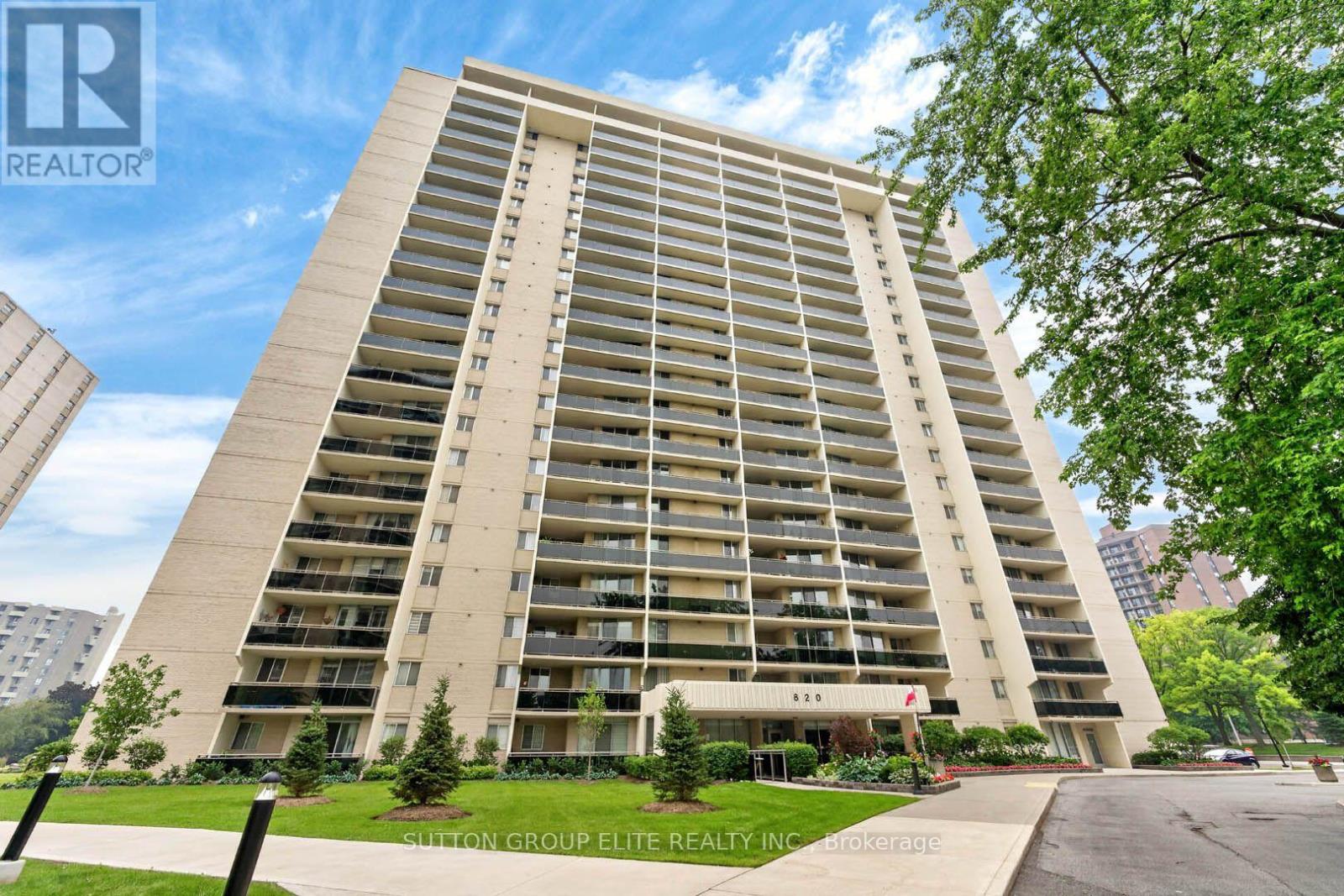 2010 - 820 Burnhamthorpe Road, Toronto, Ontario  M9C 4W2 - Photo 49 - W13582480