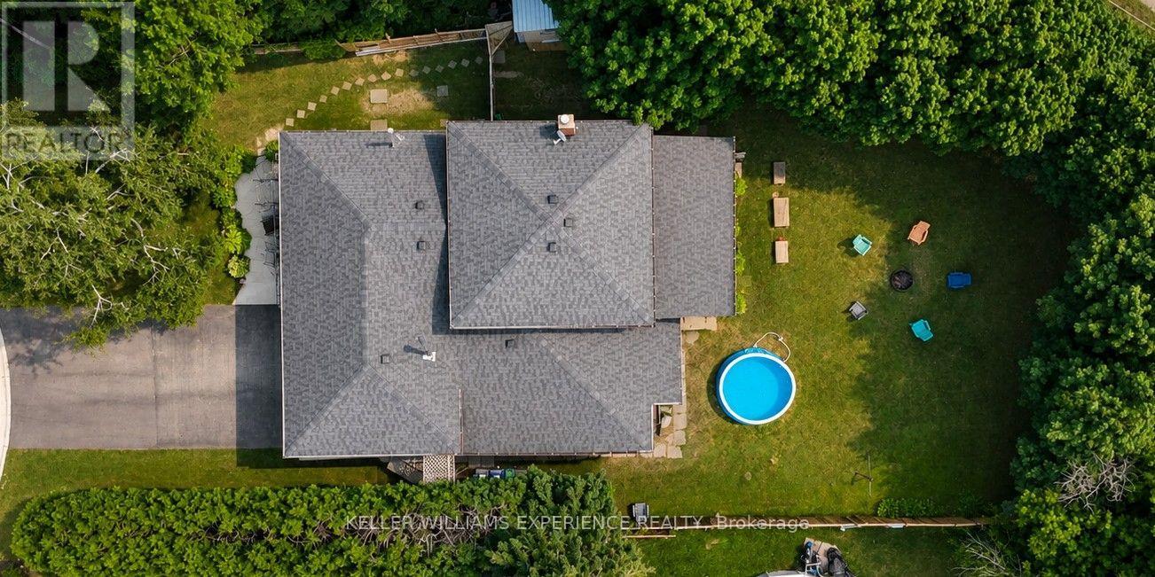 9 Palace Street, Caledon, Ontario  L7K 0A2 - Photo 31 - W13582522