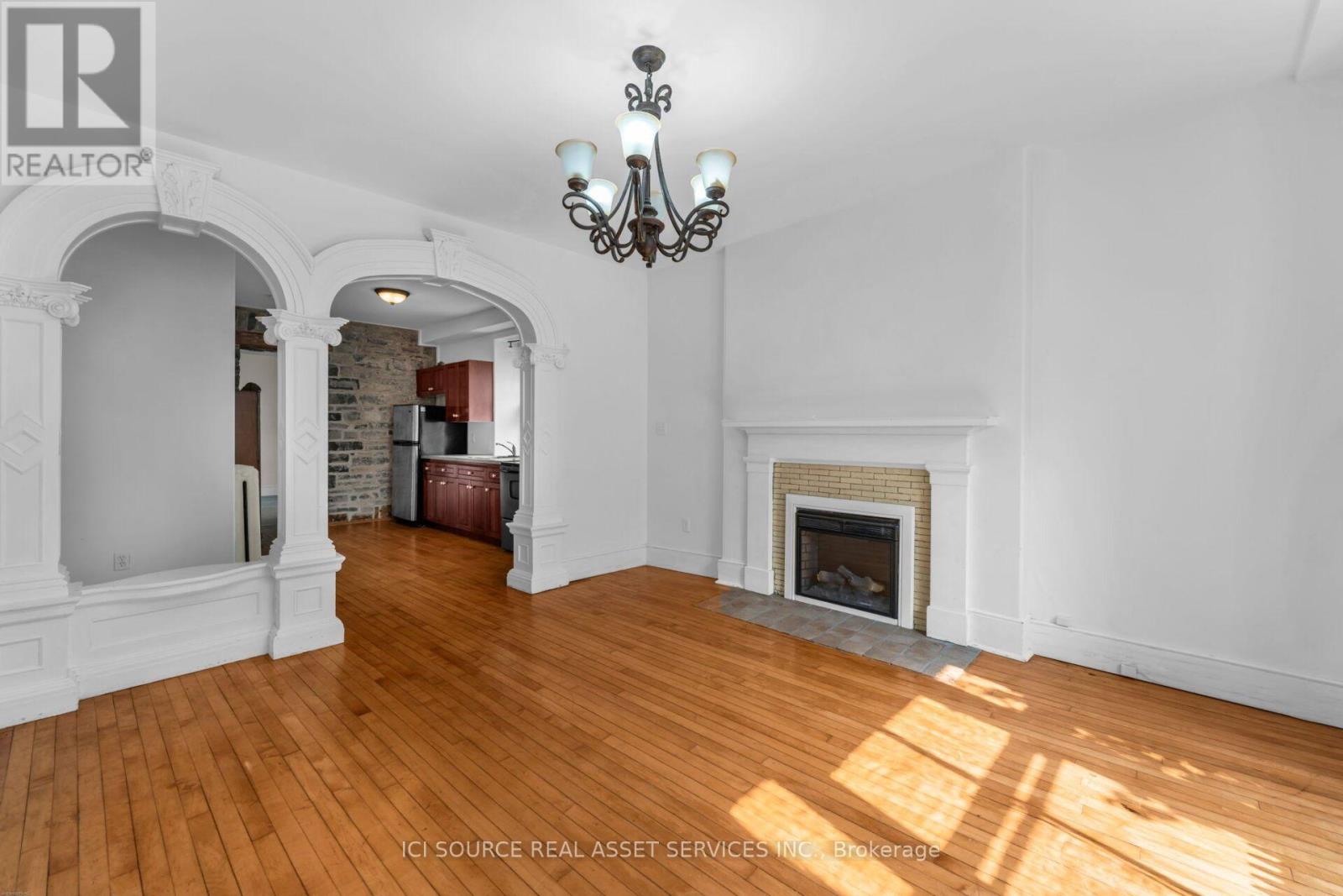 MAIN - 23 WEST STREET W, Kingston, Ontario