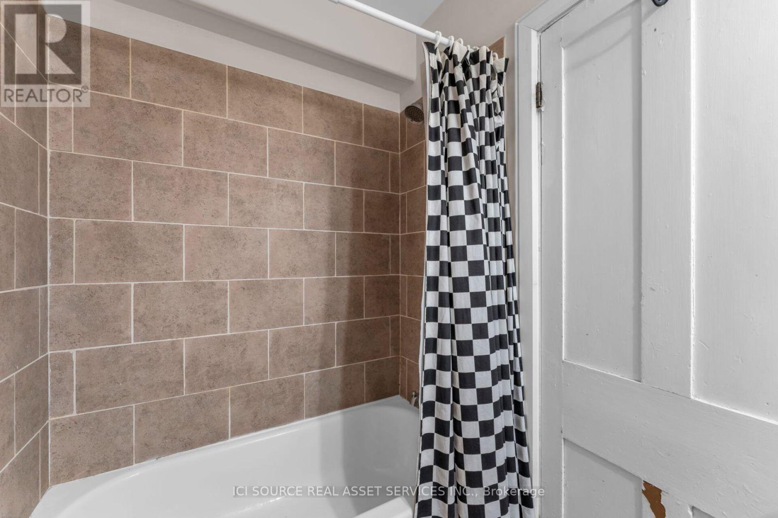 2 - 25 West Street, Kingston, Ontario  K7L 2S2 - Photo 12 - X13582540