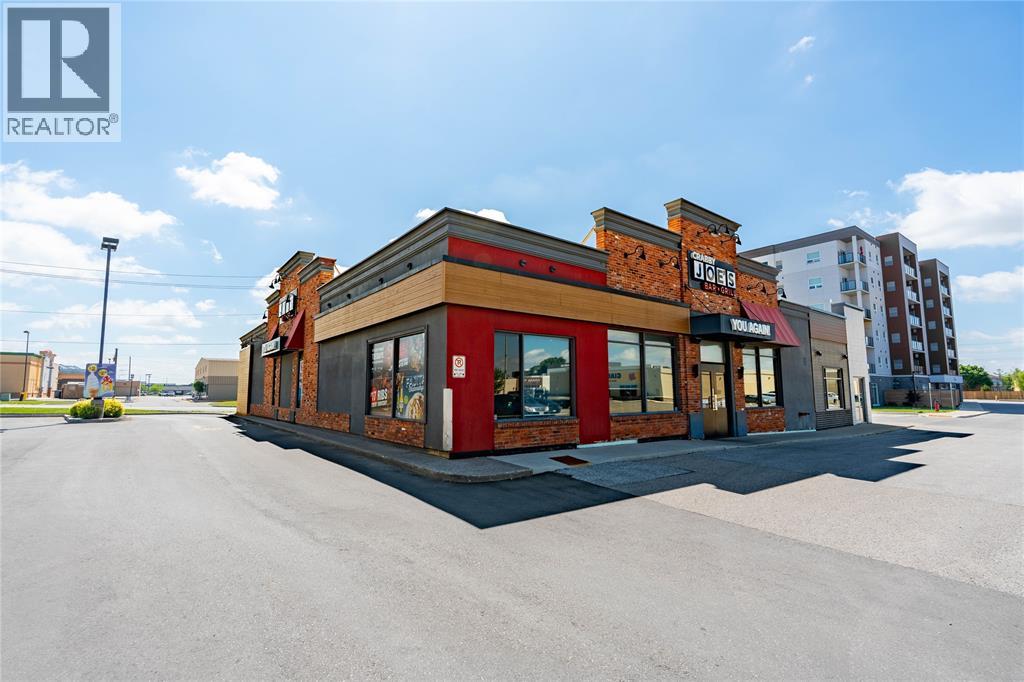 1249 London Road, Sarnia, Ontario N7S 1P3 - Photo 2 - 26014183