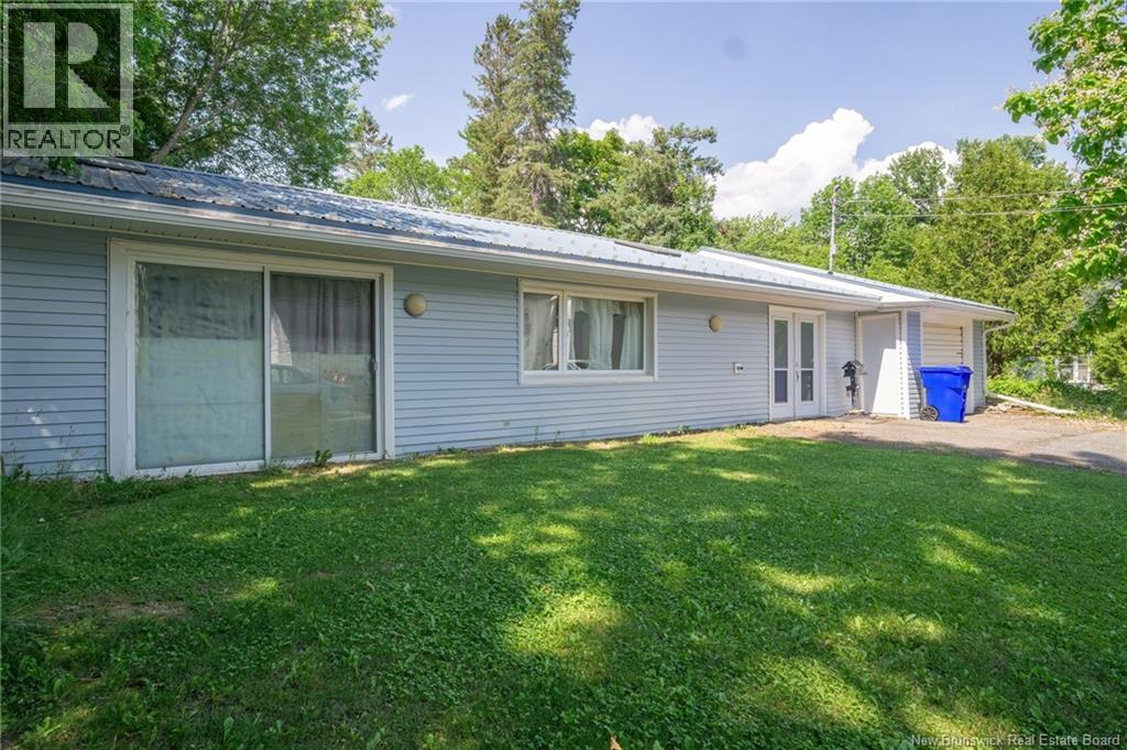 7 Dow Street, St. Stephen, New Brunswick  E3L 1R4 - Photo 17 - NB144322
