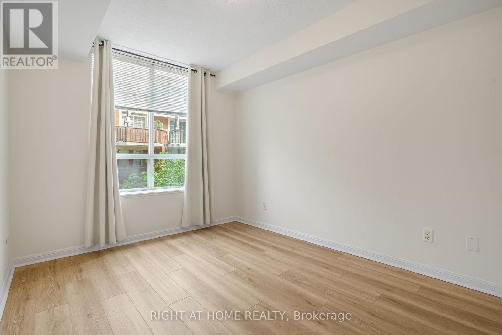 220 - 1000 King Street W, Toronto, Ontario  M6K 3N1 - Photo 11 - C13582562