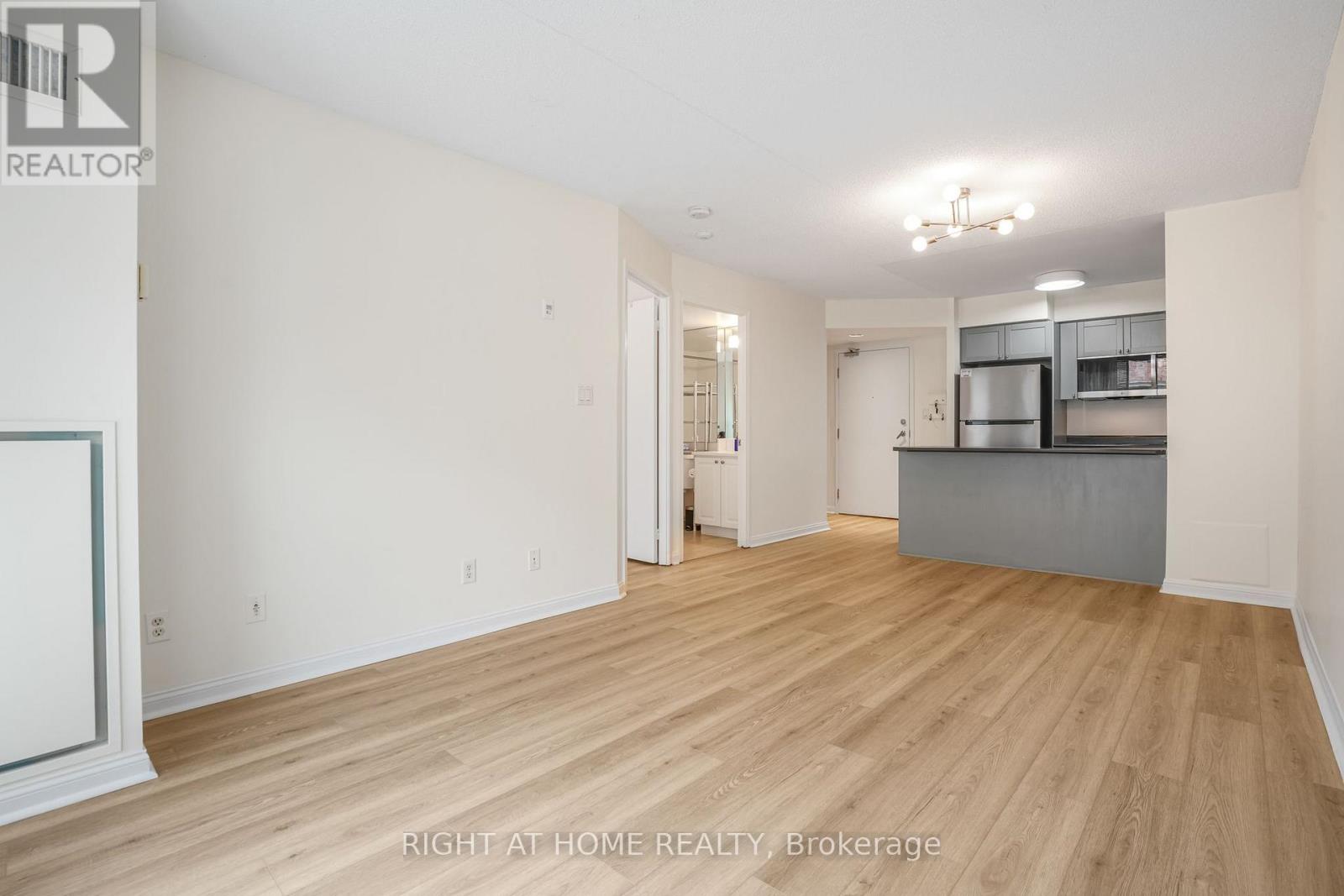 220 - 1000 King Street W, Toronto, Ontario  M6K 3N1 - Photo 5 - C13582562
