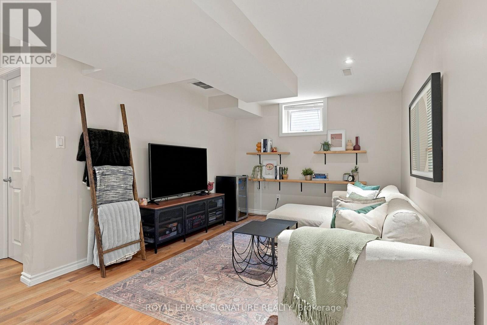 29 Bartor Boulevard, Barrie (Painswick South), Ontario L4N 5Y7 - Photo 39 - S13582584