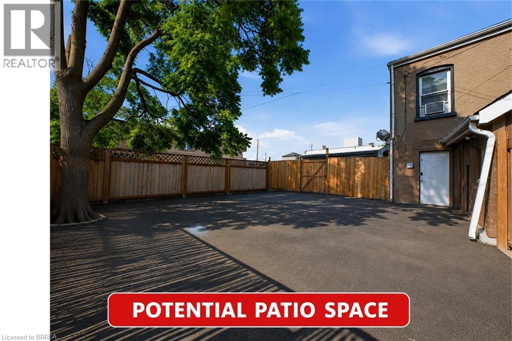 31 King Street, Brantford, Ontario  N3T 3C4 - Photo 15 - 40849142
