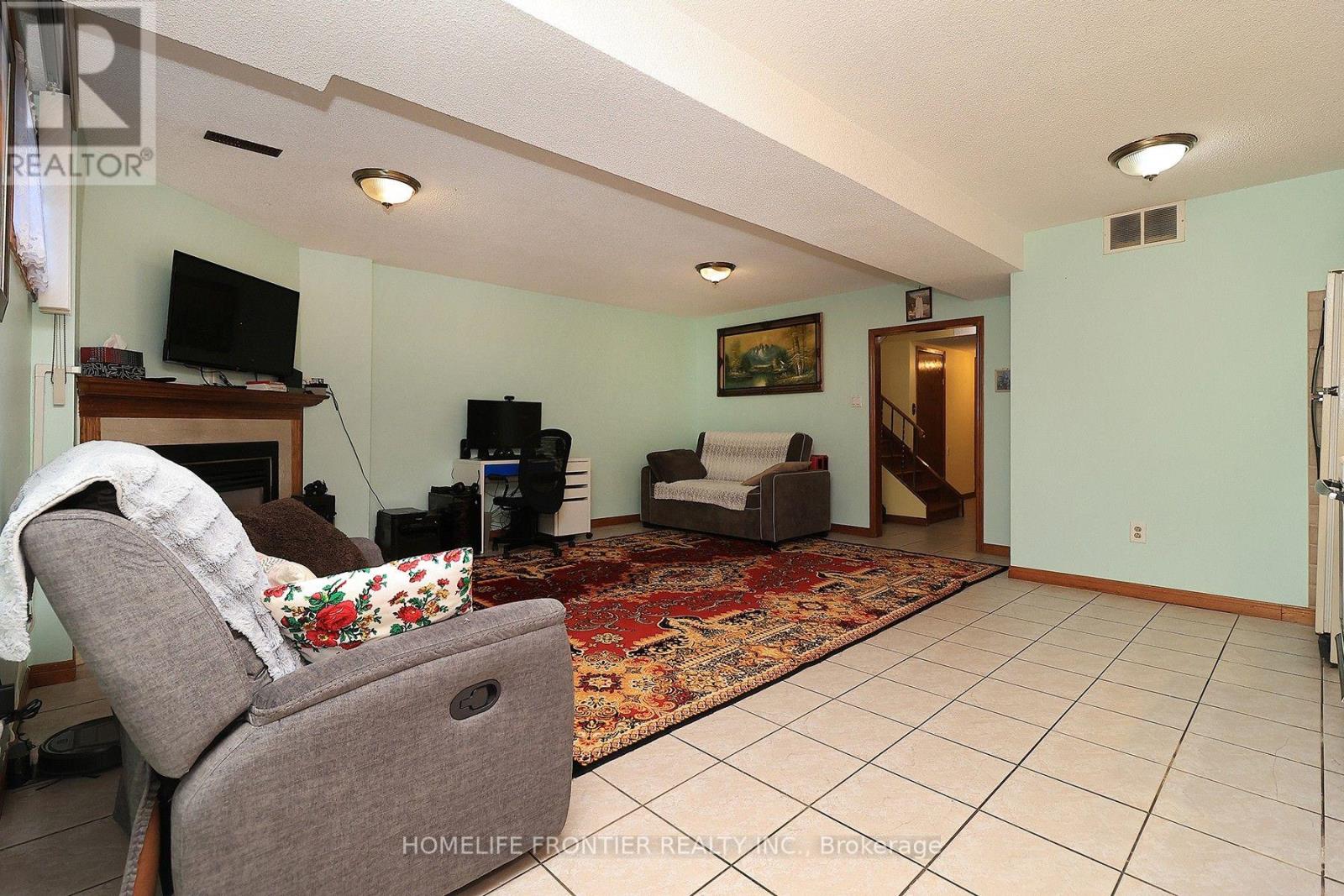 239 Beta Street, Toronto, Ontario  M8W 4H7 - Photo 12 - W13582588