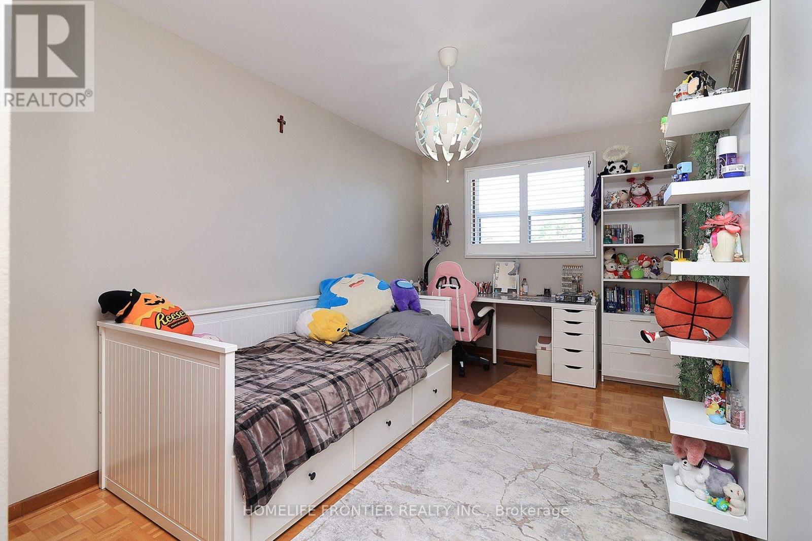 239 Beta Street, Toronto, Ontario  M8W 4H7 - Photo 8 - W13582588