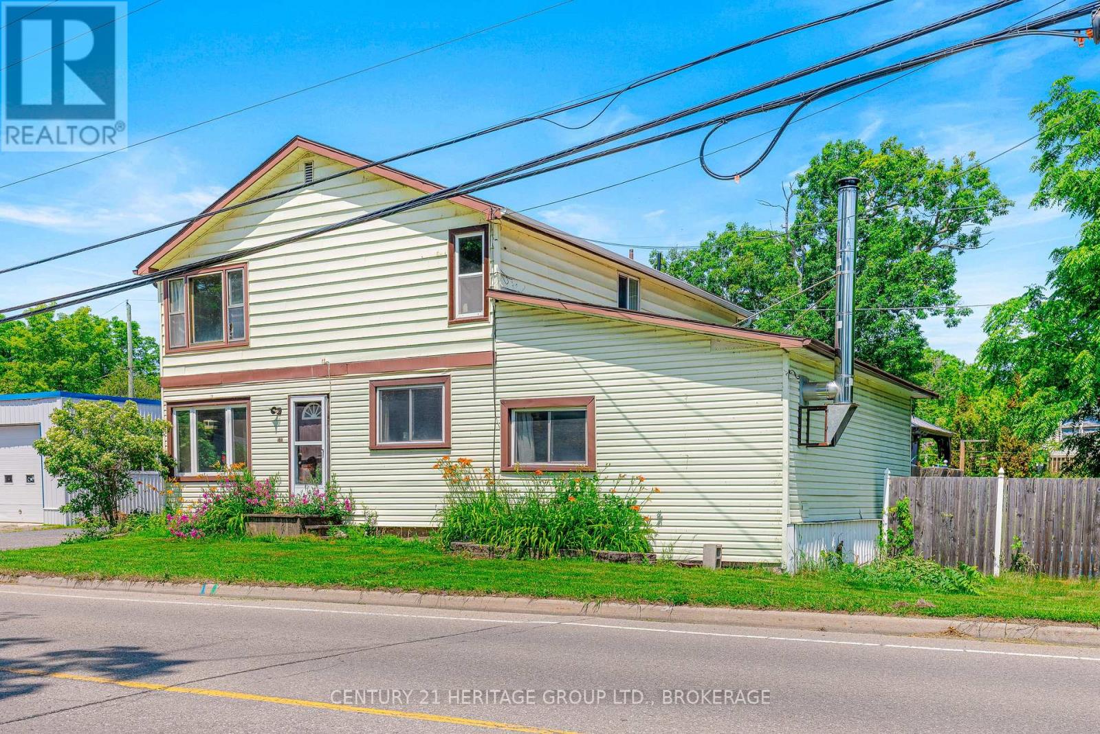 580 King Street W, Gananoque, Ontario  K7G 2H1 - Photo 2 - X13509068