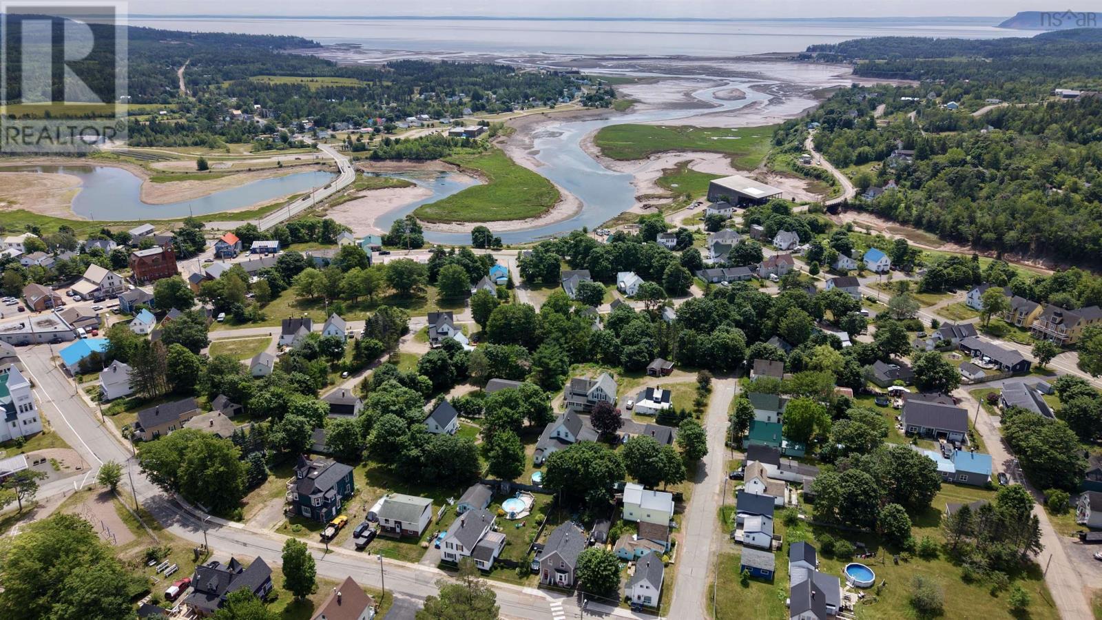 21 Prince Street, Parrsboro, Nova Scotia  B0M 1S0 - Photo 32 - 202617297