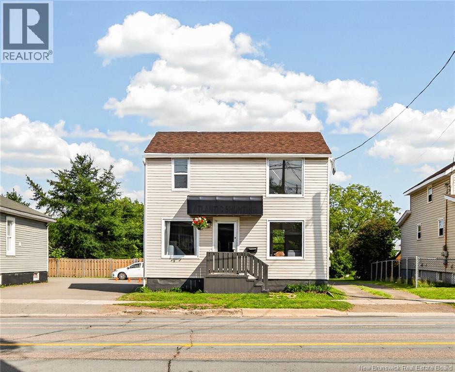1702 Main Street, Moncton, New Brunswick  E1E 1G9 - Photo 2 - NB144329