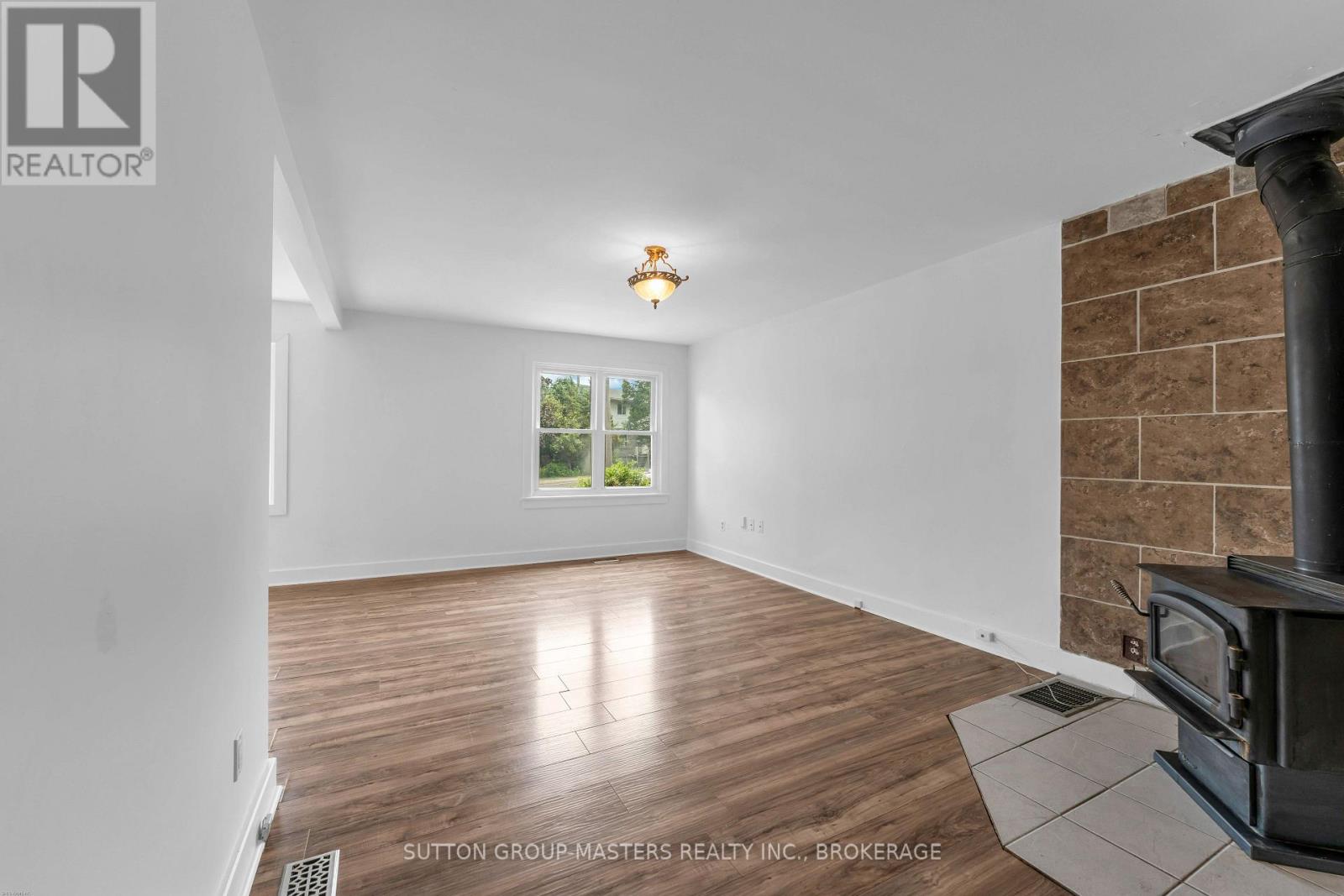 1062 Montreal Street, Kingston, Ontario  K7K 3K4 - Photo 10 - X13582604