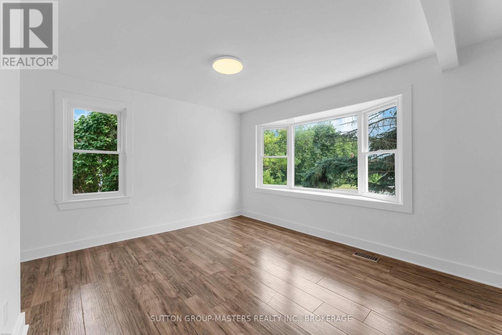 1062 Montreal Street, Kingston, Ontario  K7K 3K4 - Photo 11 - X13582604