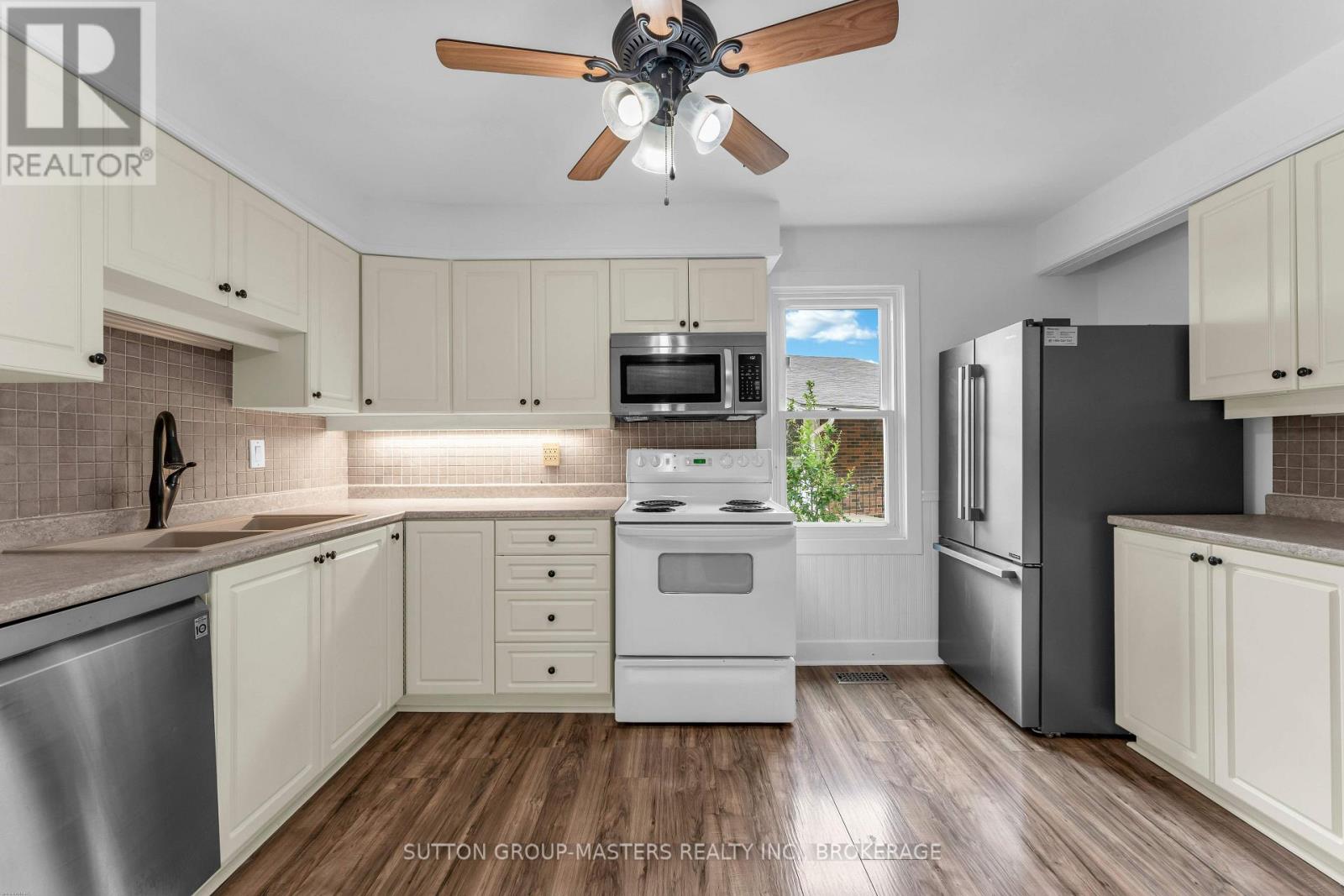 1062 Montreal Street, Kingston, Ontario  K7K 3K4 - Photo 17 - X13582604