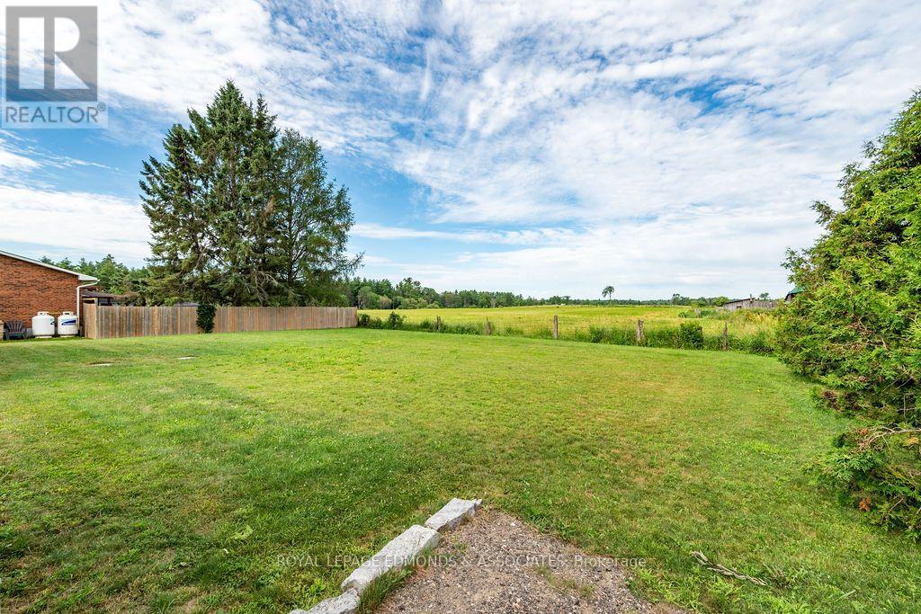 28 Carol Street, Laurentian Valley, Ontario  K8A 6W6 - Photo 47 - X13582606