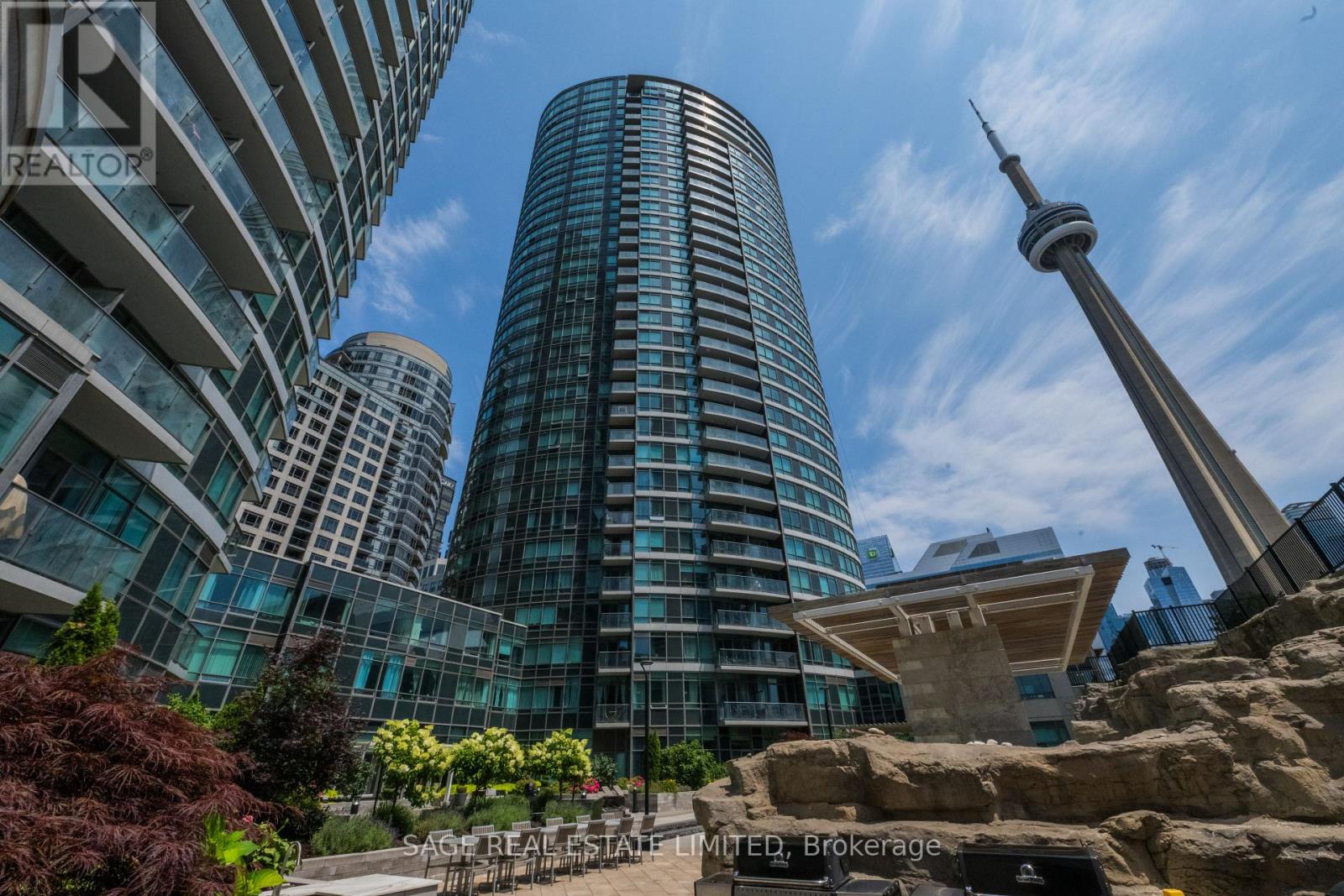 208 - 373 Front Street W, Toronto, Ontario M5V 3R7 - Photo 2 - C13582594