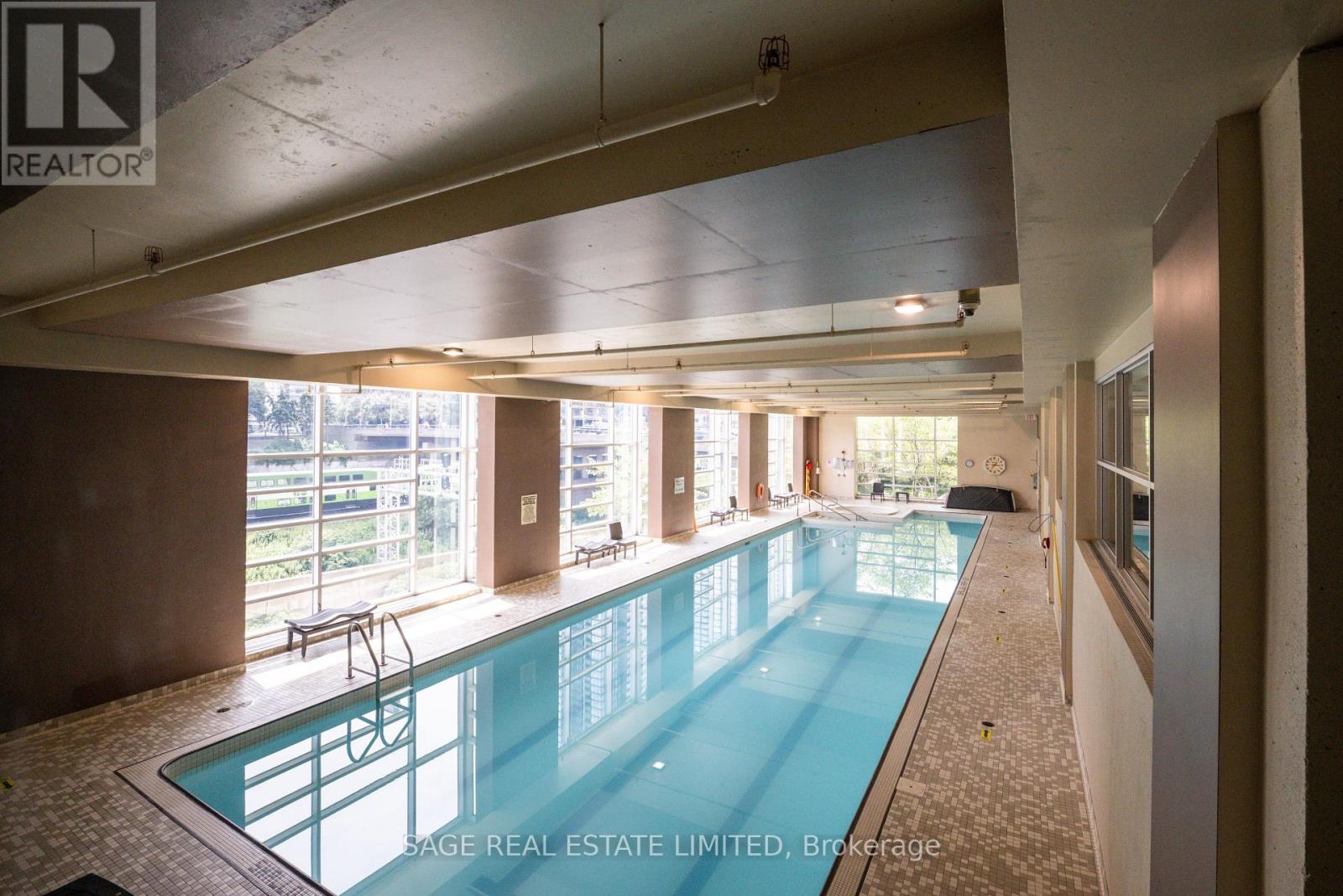 208 - 373 Front Street W, Toronto, Ontario M5V 3R7 - Photo 35 - C13582594