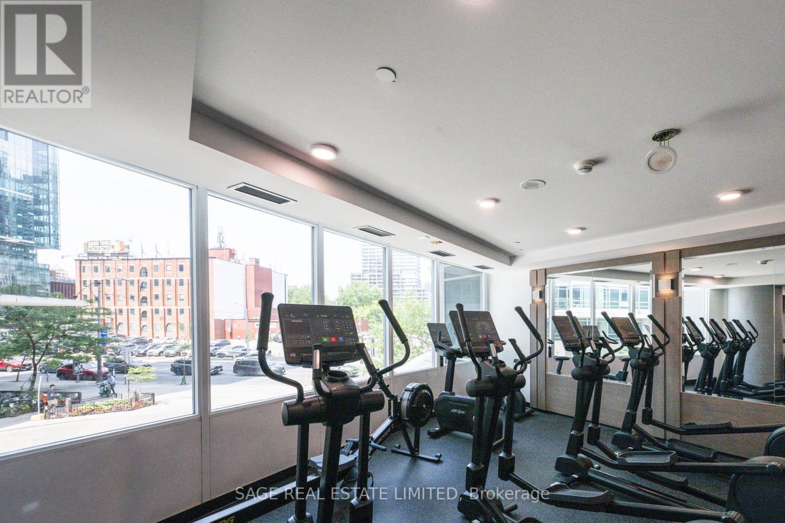 208 - 373 Front Street W, Toronto, Ontario M5V 3R7 - Photo 40 - C13582594