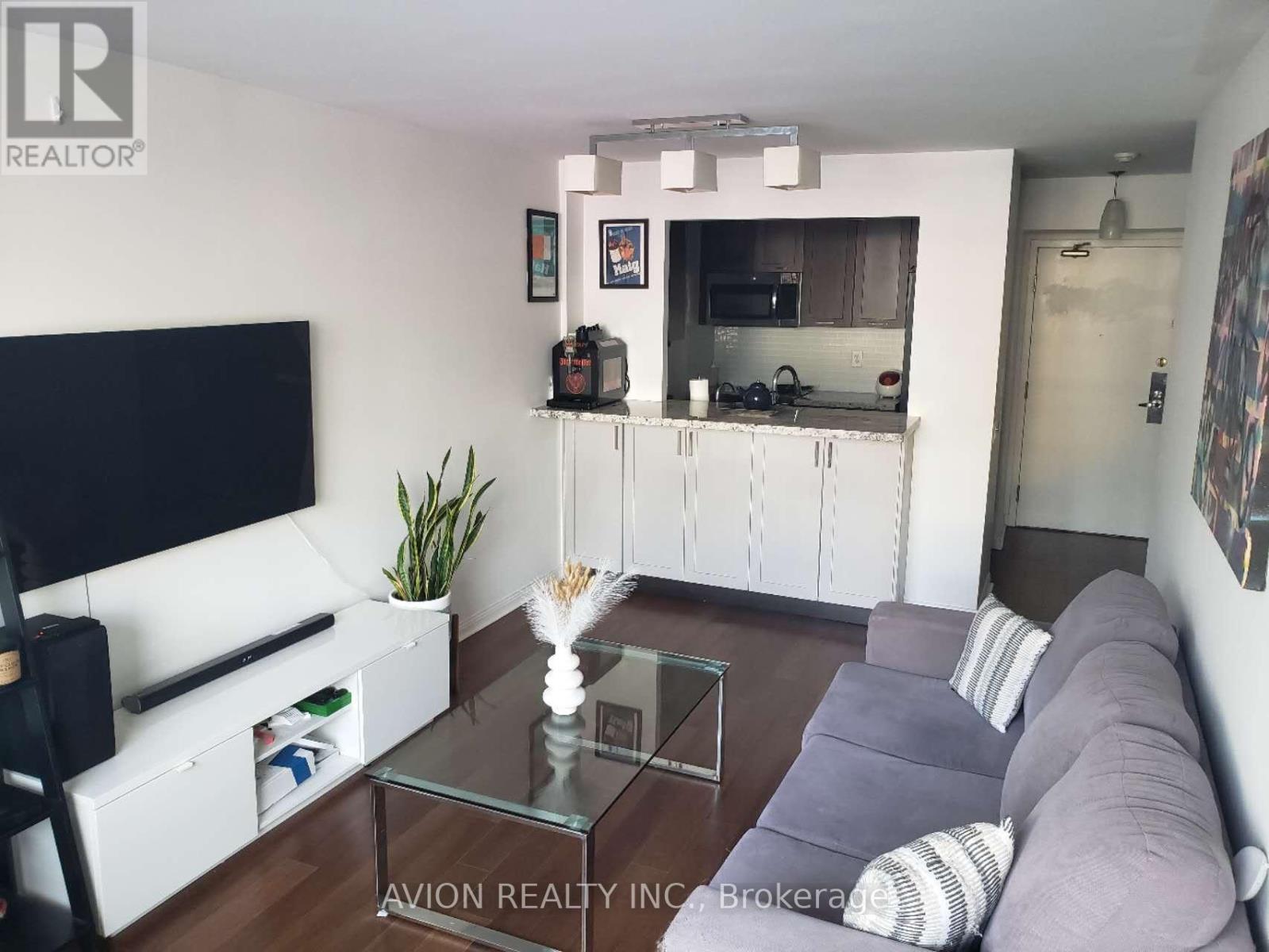 515 - 5 Rosehill Avenue, Toronto, Ontario M4T 3A6 - Photo 2 - C13582656