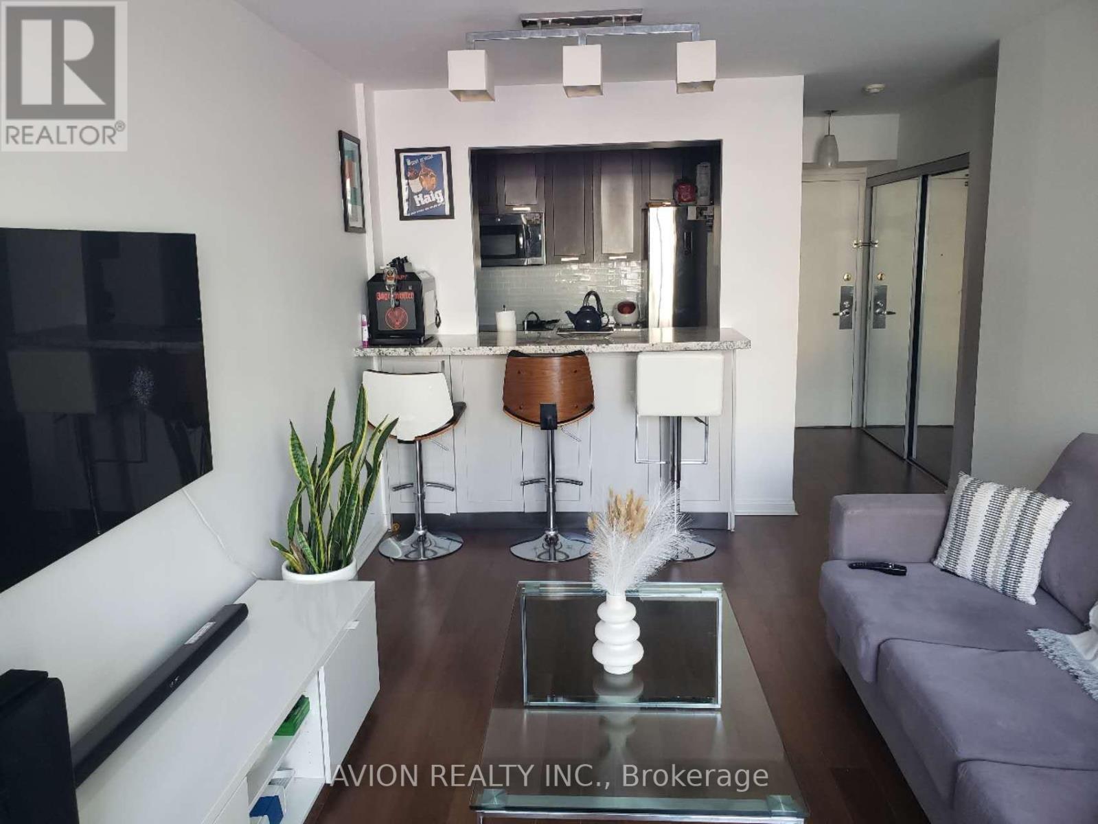 515 - 5 Rosehill Avenue, Toronto, Ontario M4T 3A6 - Photo 4 - C13582656
